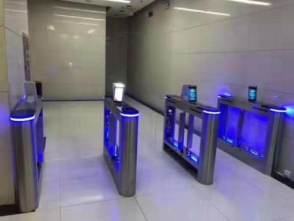聊城智能门禁系统智能门禁系统门禁刷卡机工地自动人脸识别