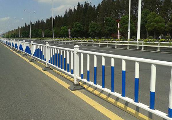 道路护栏