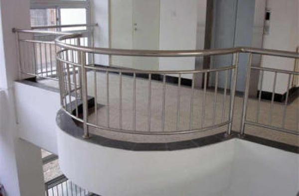 不锈钢阳台护栏
