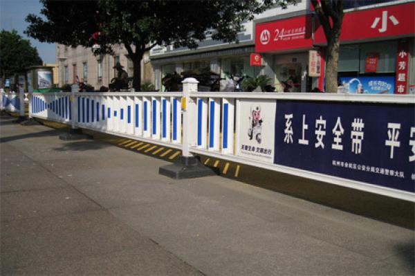 锌钢道路护栏