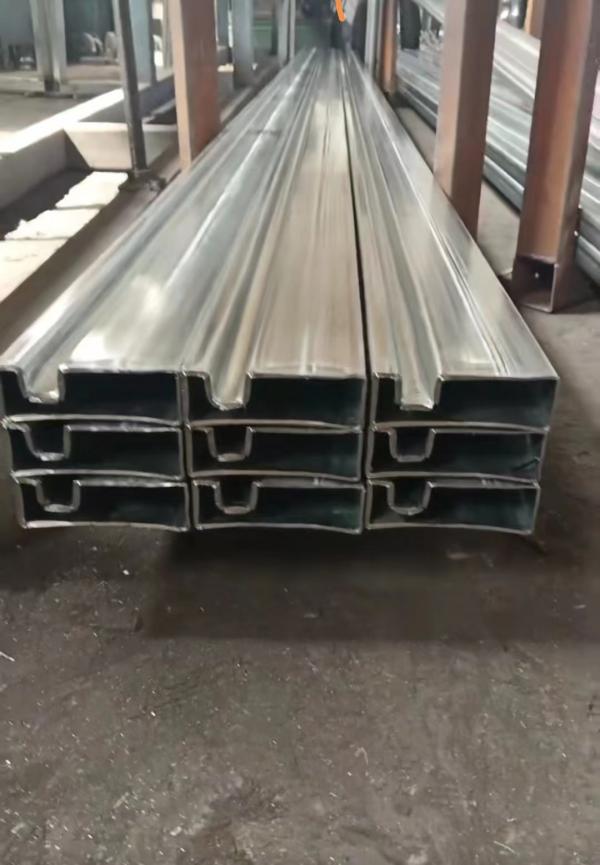 100*100单凹槽管厂家、100双凹槽管尺寸、镀锌带凹槽管厂